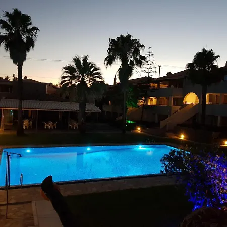 Hotel de apartamente Asteraki 3*