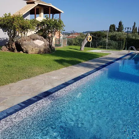 Hotel de apartamente Asteraki 3*