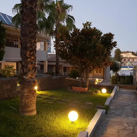 Asteraki Hotel de apartamente