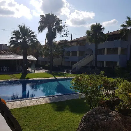 Asteraki Hotel de apartamente 3*