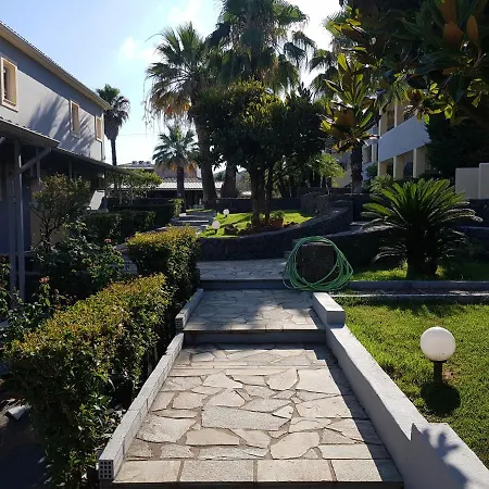 Asteraki Hotel de apartamente