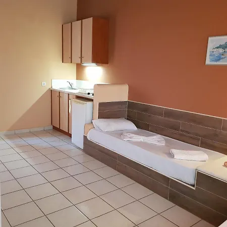 Asteraki Hotel de apartamente