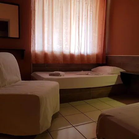 Asteraki Hotel de apartamente 3*