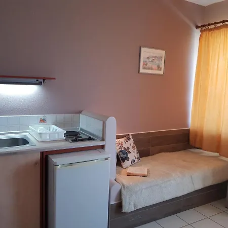 Asteraki Aparthotel