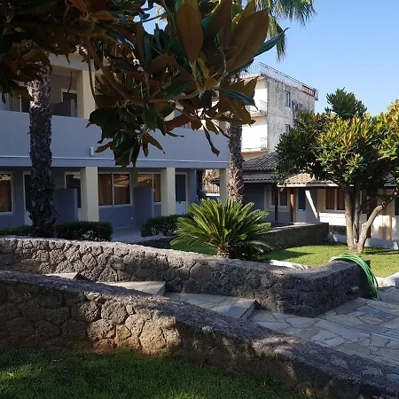 Asteraki Aparthotel Gouvia