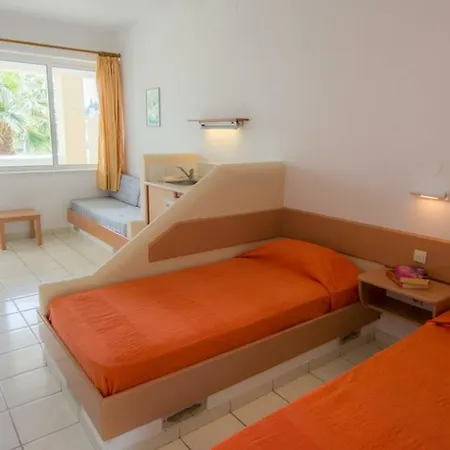 Asteraki Aparthotel