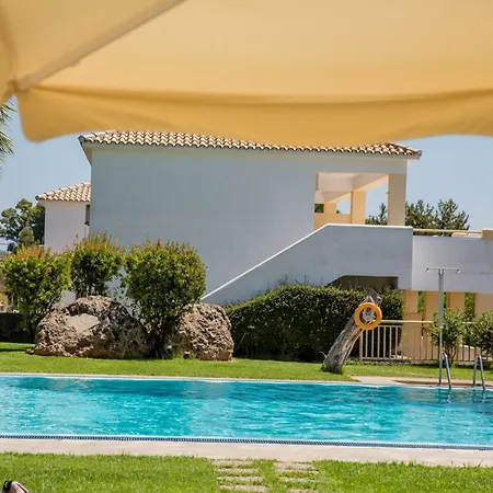 Apartment Asteraki Aparthotel