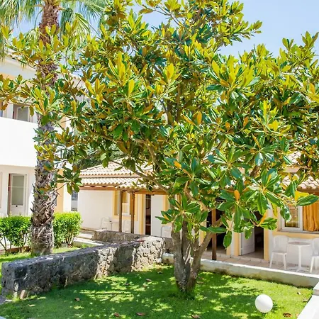 Asteraki Aparthotel Gouvia